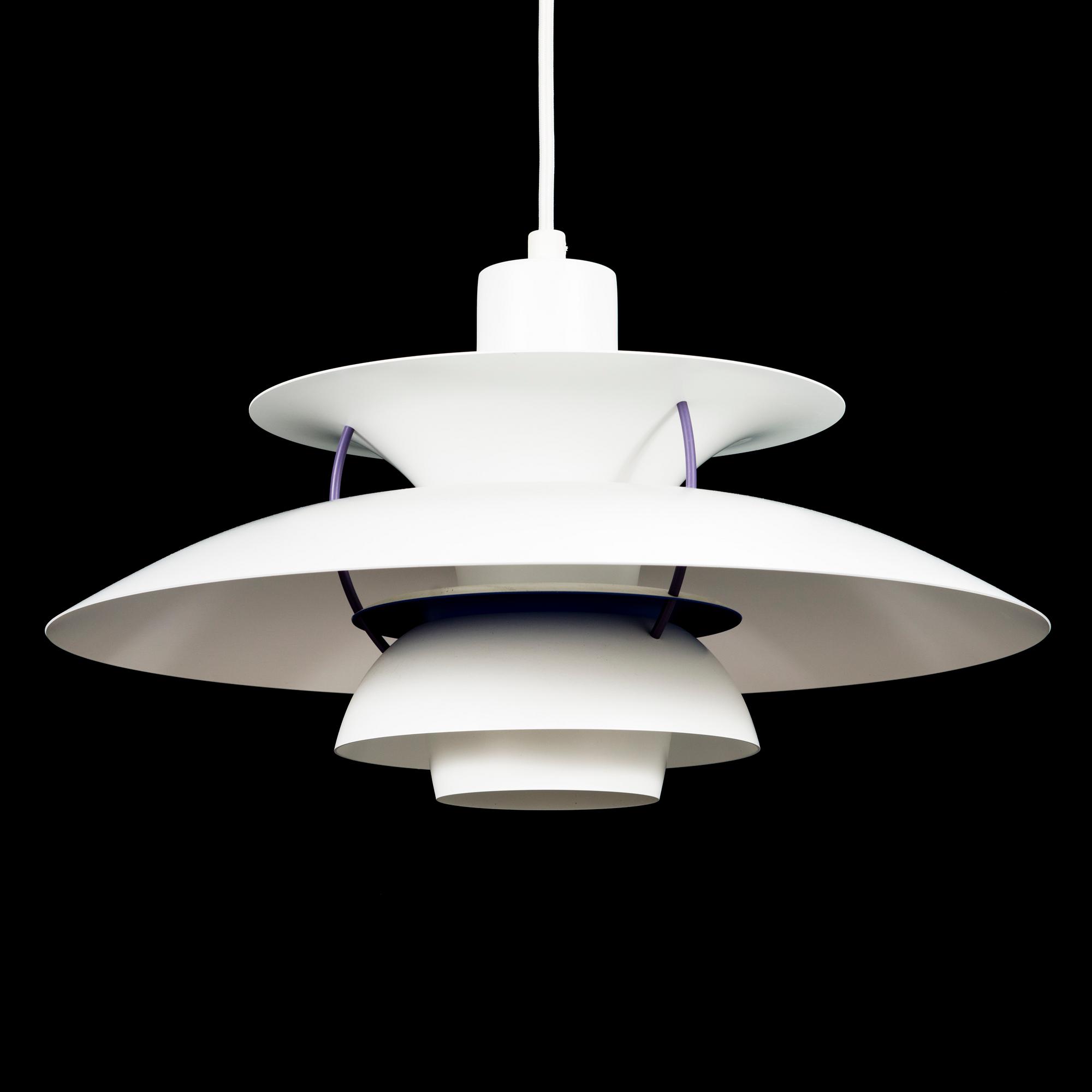 POUL HENNINGSEN, taklampa, "PH 5", för Louis Poulsen, Danmark.