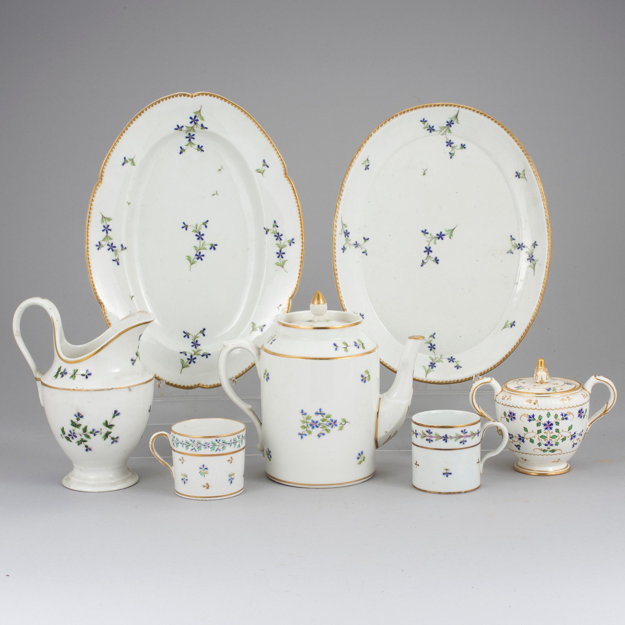 A set of 71 pieces of table wear,  Royal Copenhagen and Barbeaux, Bernardaud B & Co Limoges France.