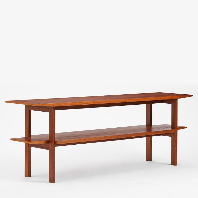 Josef Frank, a library table model 648, Firma Svenskt Tenn, post 1985.