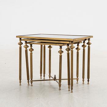 Tea table 3 dlr mid-20th century.