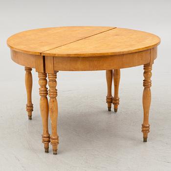 A 19th Century Dining Table.