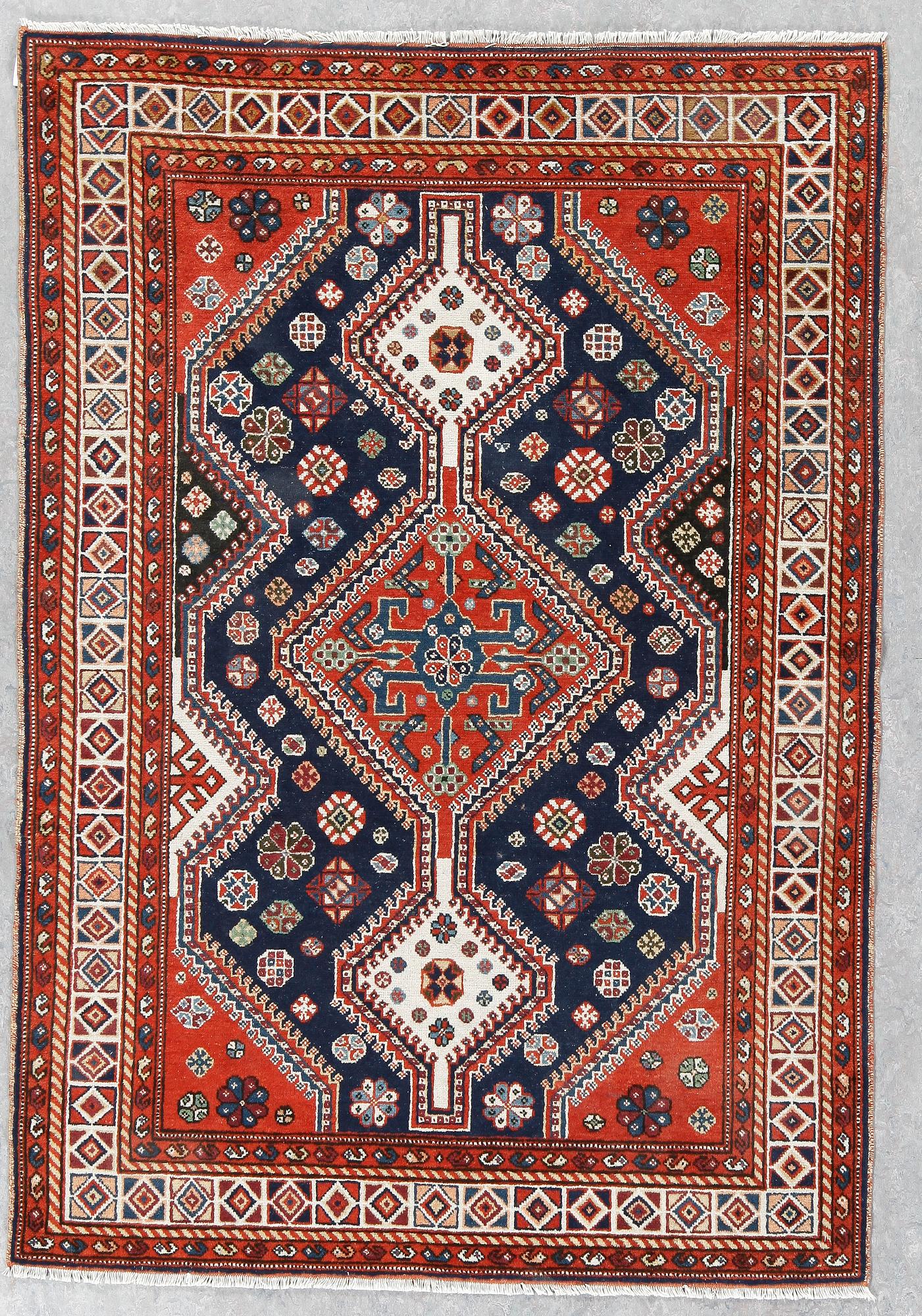 MATTA, old/semiantik, västpersisk, ca 180x124 cm.