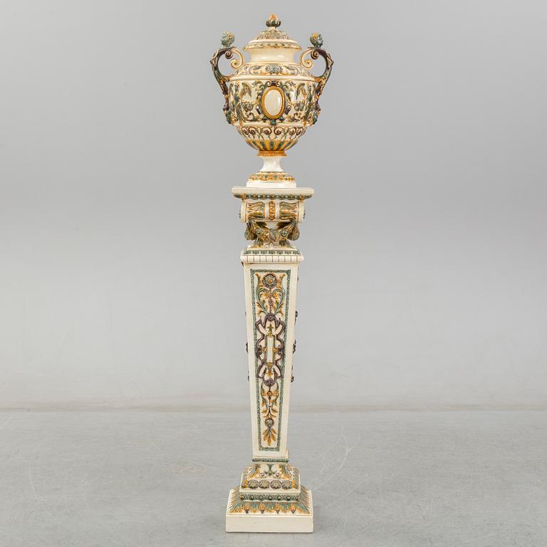 A cermic pedestal and urn from Rörstrand, late 20th Century.
