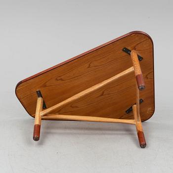 A teak veneered coffee table from Westerbergs Möbler, Tranås, 1950's.