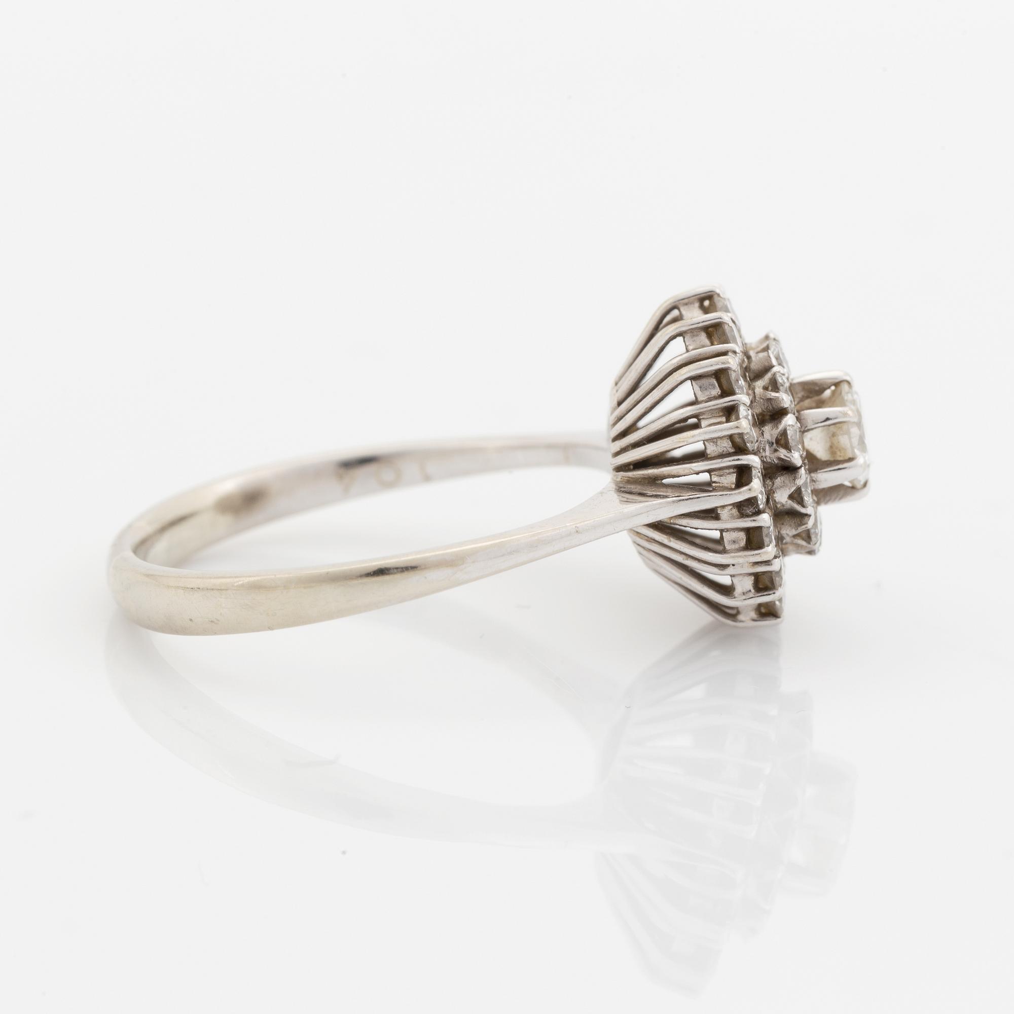 Brilliant cut diamond ring.