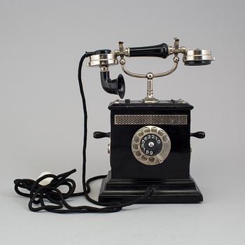 A telephone by Telegrafverkets verkstad in Nynäshamn, early 20th century.