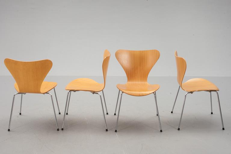 STOLAR, 4 st, "Sjuan", Arne Jacobsen, Fritz Hansen.