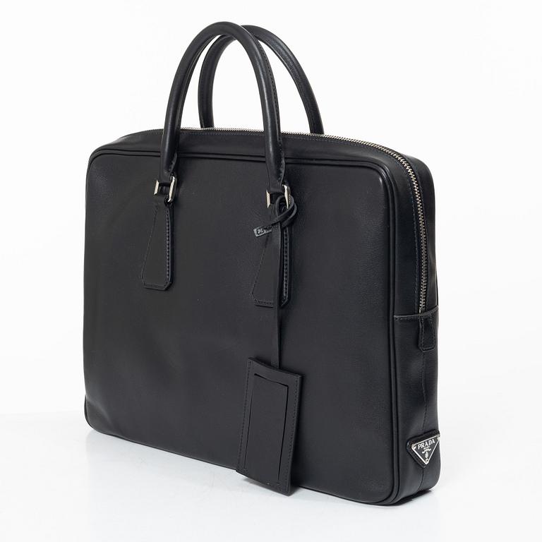 Prada, portfölj.