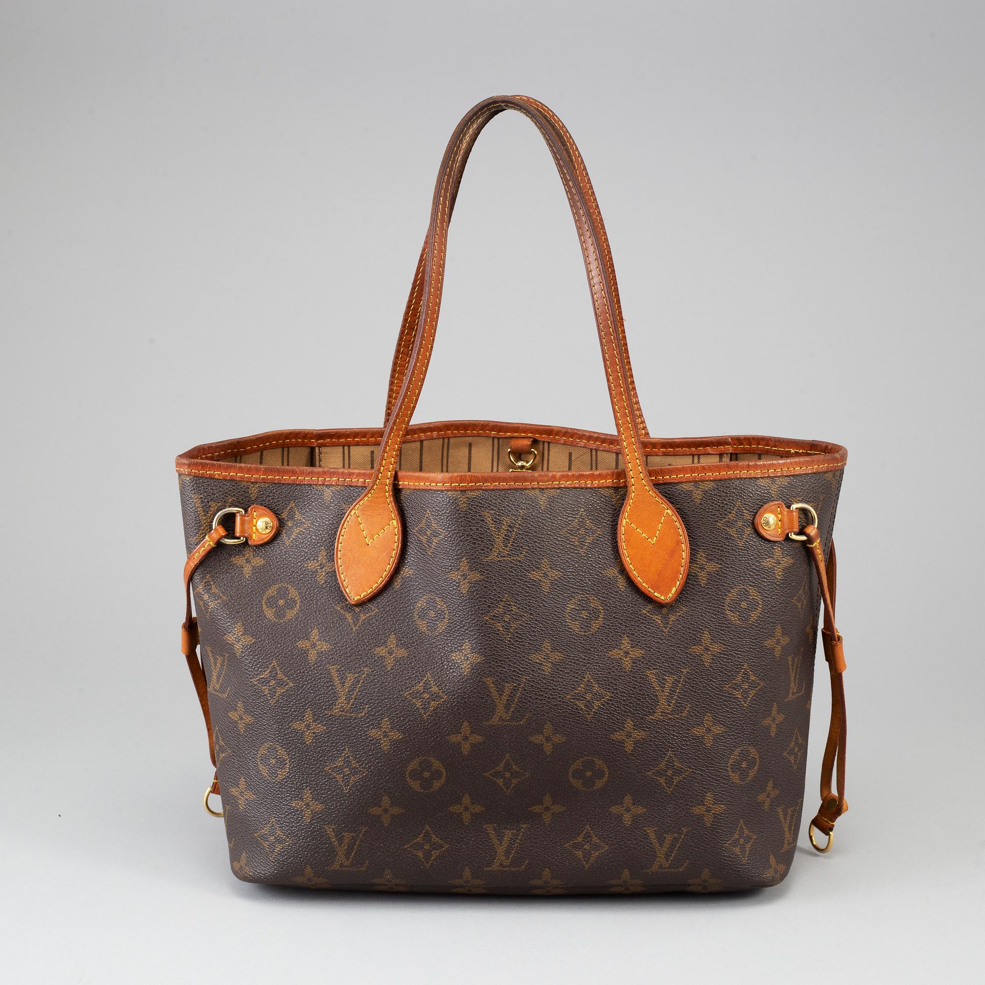 LOUIS VUITTON, 'Neverfull PM'.