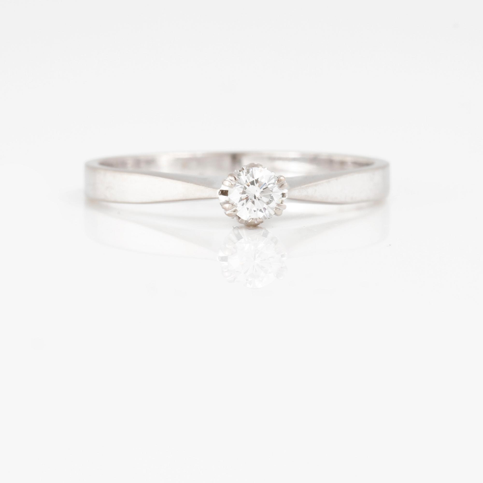 RING, med briljantslipad diamant, 0.19 ct.