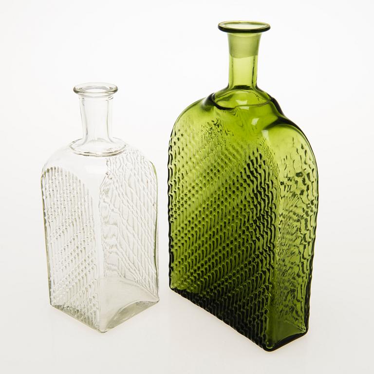 NANNY STILL Two Decanters and Two Decorative Bottles, Riihimäen Lasi Oy, 1960s.