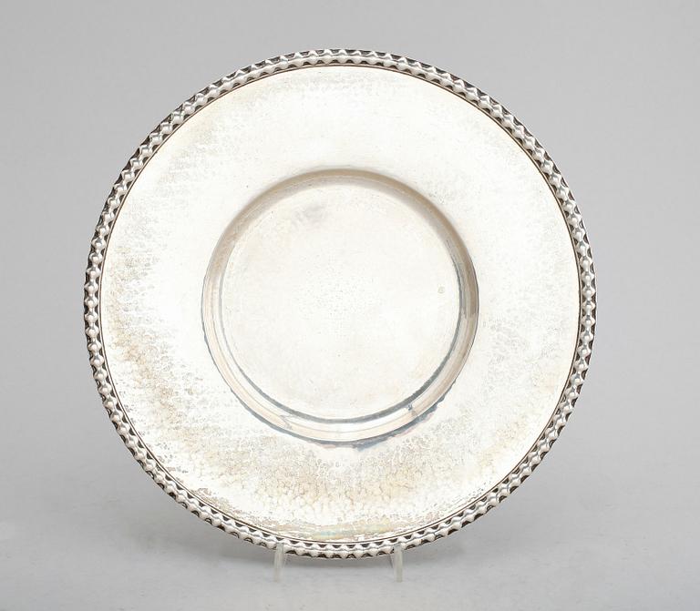 SKÅL MED FAT, silver, K Andersson, Stockholm 1919. Vikt ca 1286 g.