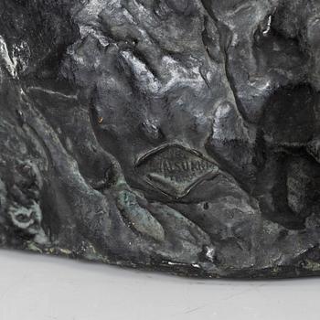 Gudmar Olovson, sculpture. Signed. Numbered. Foundry mark. Bronze, height 49 cm, length 42 cm.