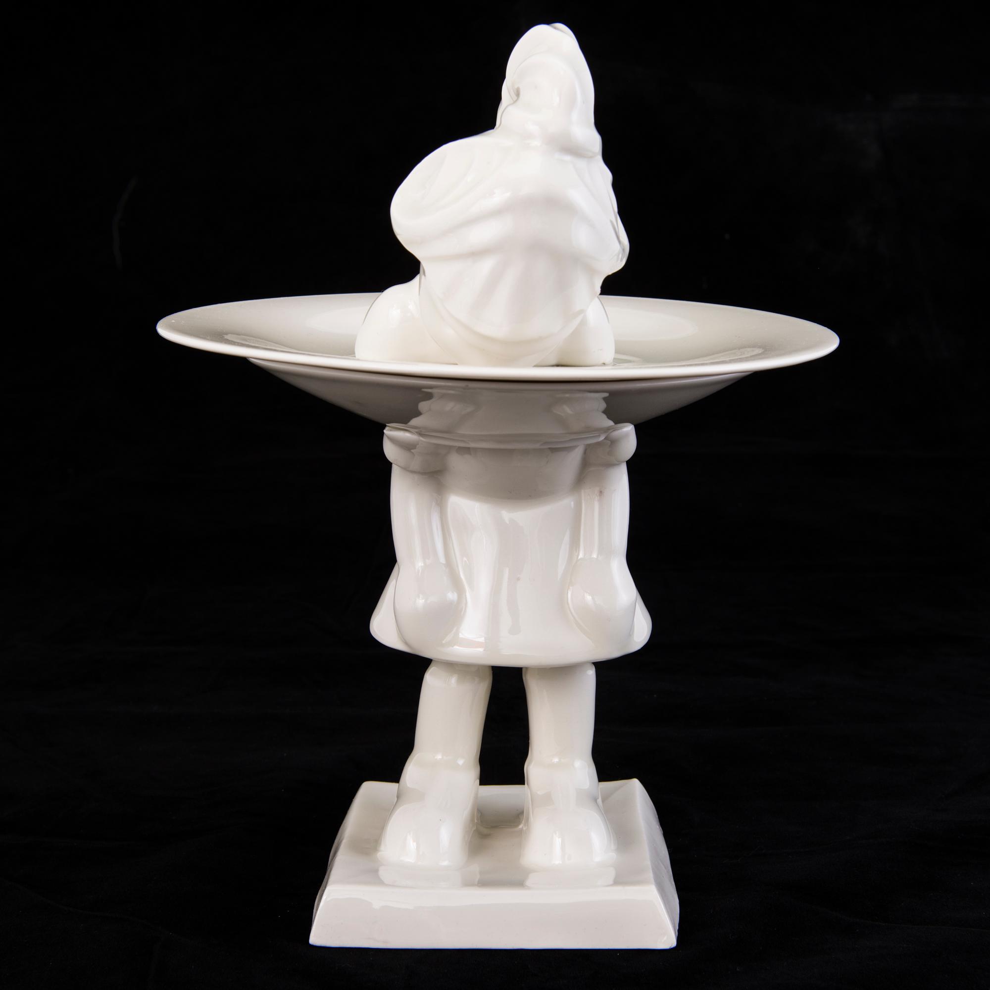 KIM SIMONSSON, tarjoiluvati, posliinia, signeerattu KIM 2013.