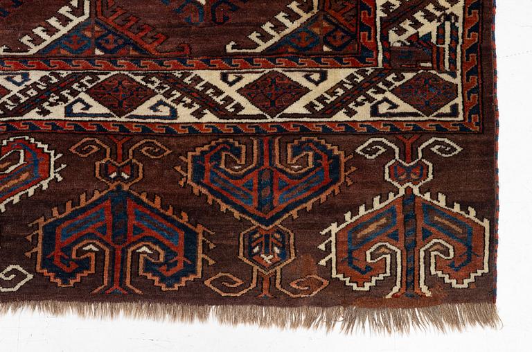 An antique Yomut main carpet, West Turkmenistan, c. 303 x 179 cm.