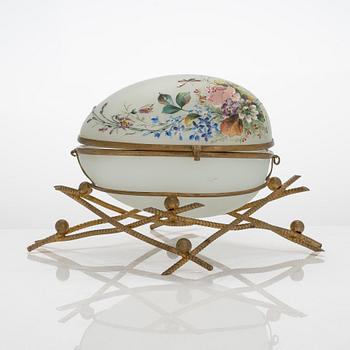 Dosa, glas och mässing, 1800-talets slut.