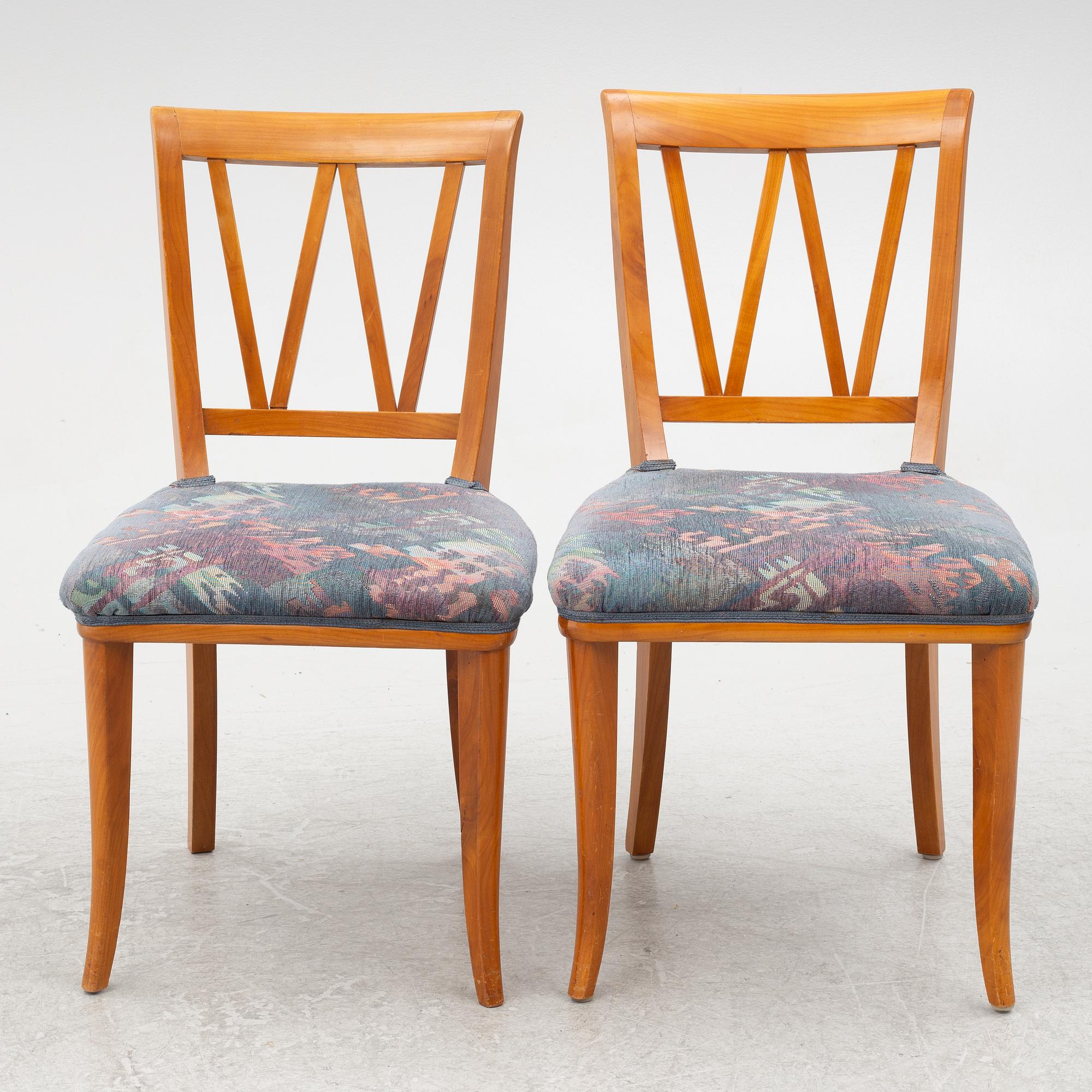 Carl Malmsten, eight 'Pyramid' chairs, second part of the 20th century.