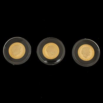 MYNT, 3 st, guld, Myntverket Moneta, minnespräglingar, utgivna 2004. Vikt 8,6 g.