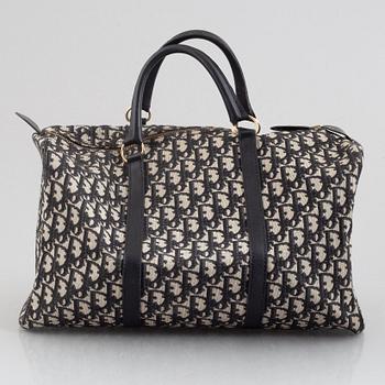 Christian Dior, a weekend bag.
