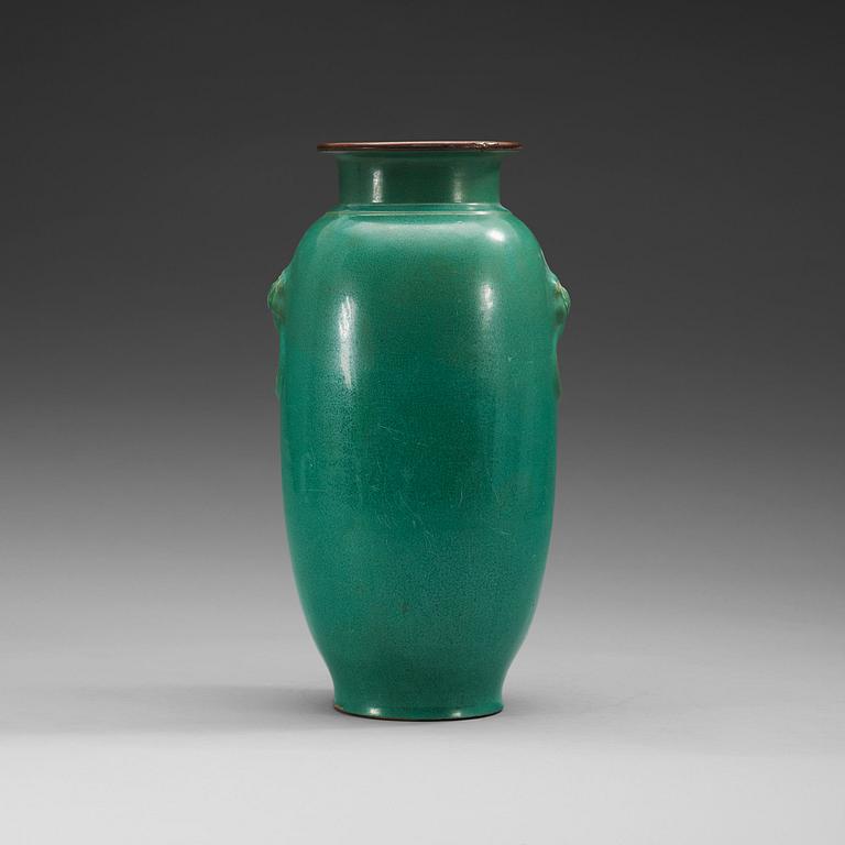 VAS, keramik. Qing dynastin (1664-1912).