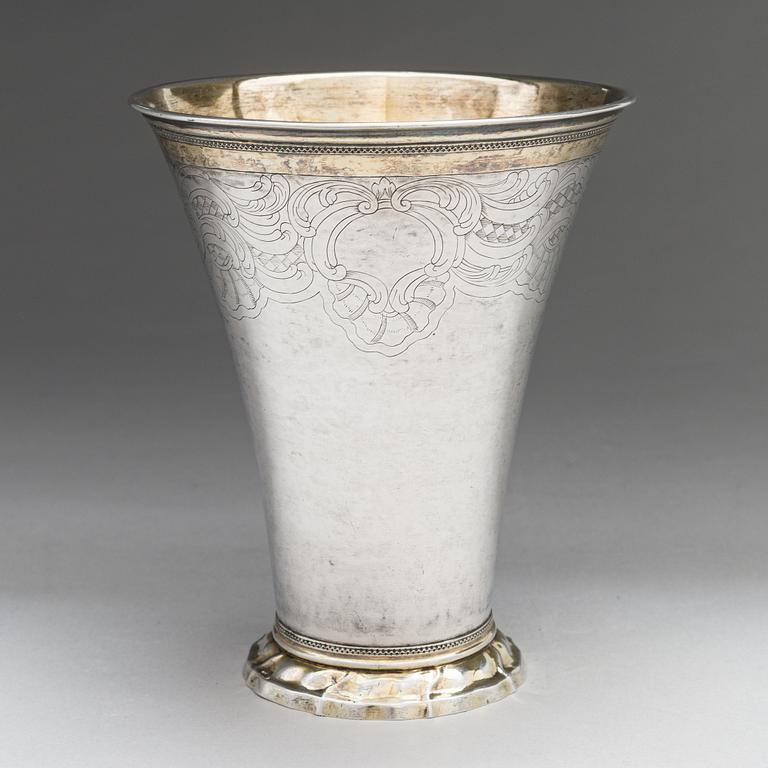 Kilian Kelson, Bröllopsbägare, silver, delvis förgylld, Stockholm 1764.