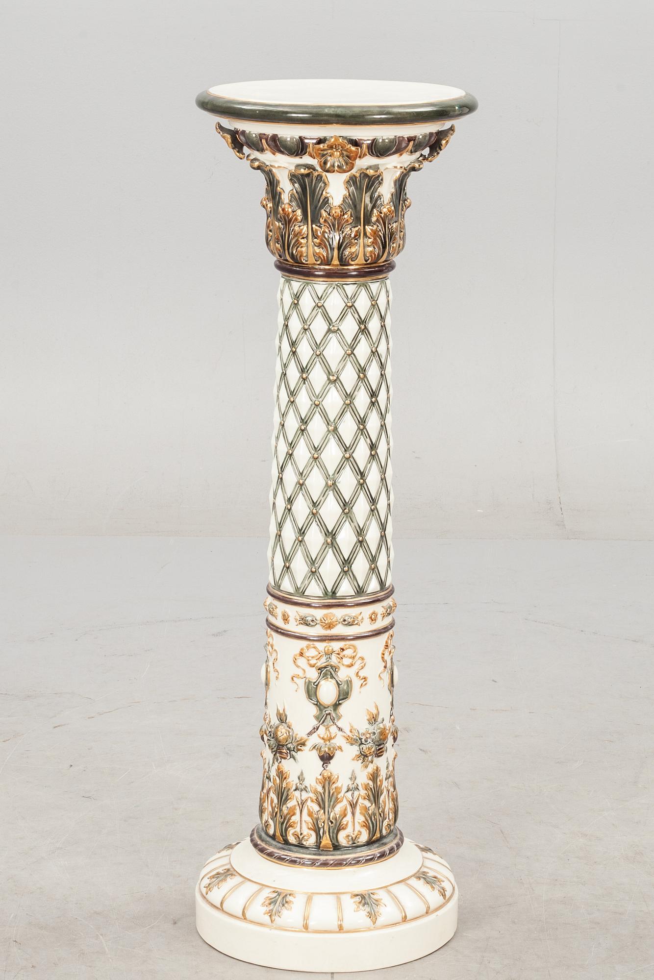 PIEDESTAL, flintgods, majolika, Rörstrand.