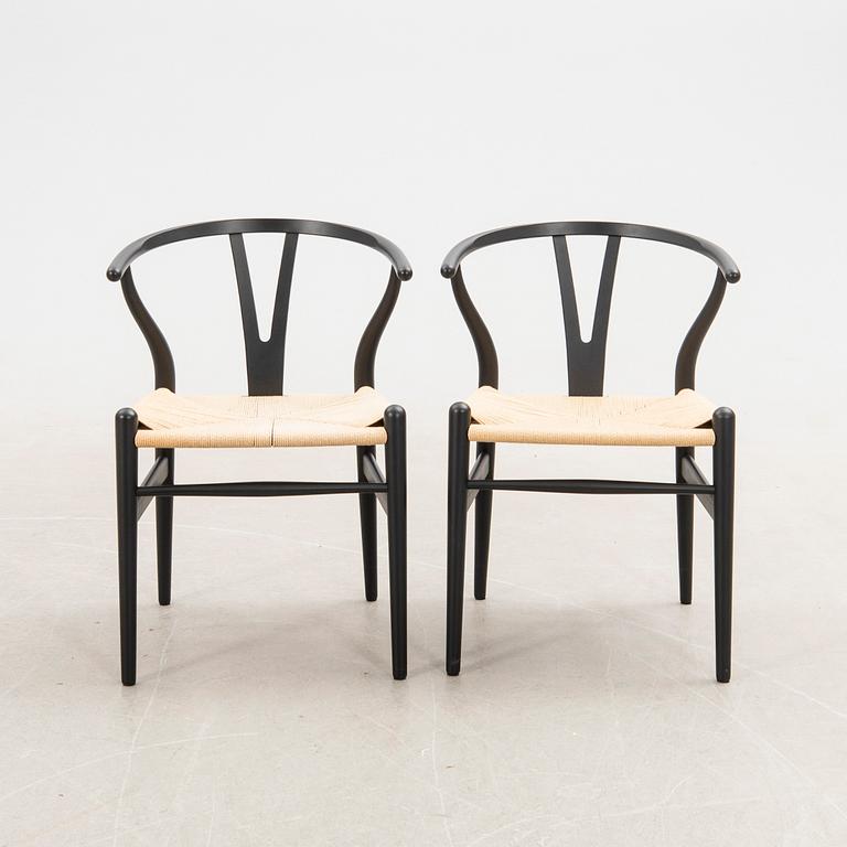 Hans J. Wegner, Chairs, 4 pcs, CH-24 "The Y Chair" Carl Hansen & Son Denmark 21st century.