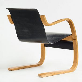 ALVAR AALTO, a birch plywood model 31 cantilevered chair, karmstol, modell nr 31, O.y Huonekalu-ja Rakennustyötehdas, Finland.
