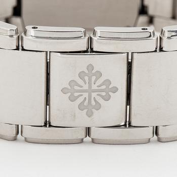 PATEK PHILIPPE, Genève, Twenty-4, armbandsur, 25,1 x 26 (30) mm.