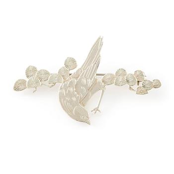 501. Wiwen Nilsson, a brooch in the form of a bird on a branch, sterling silver, Lund 1969.