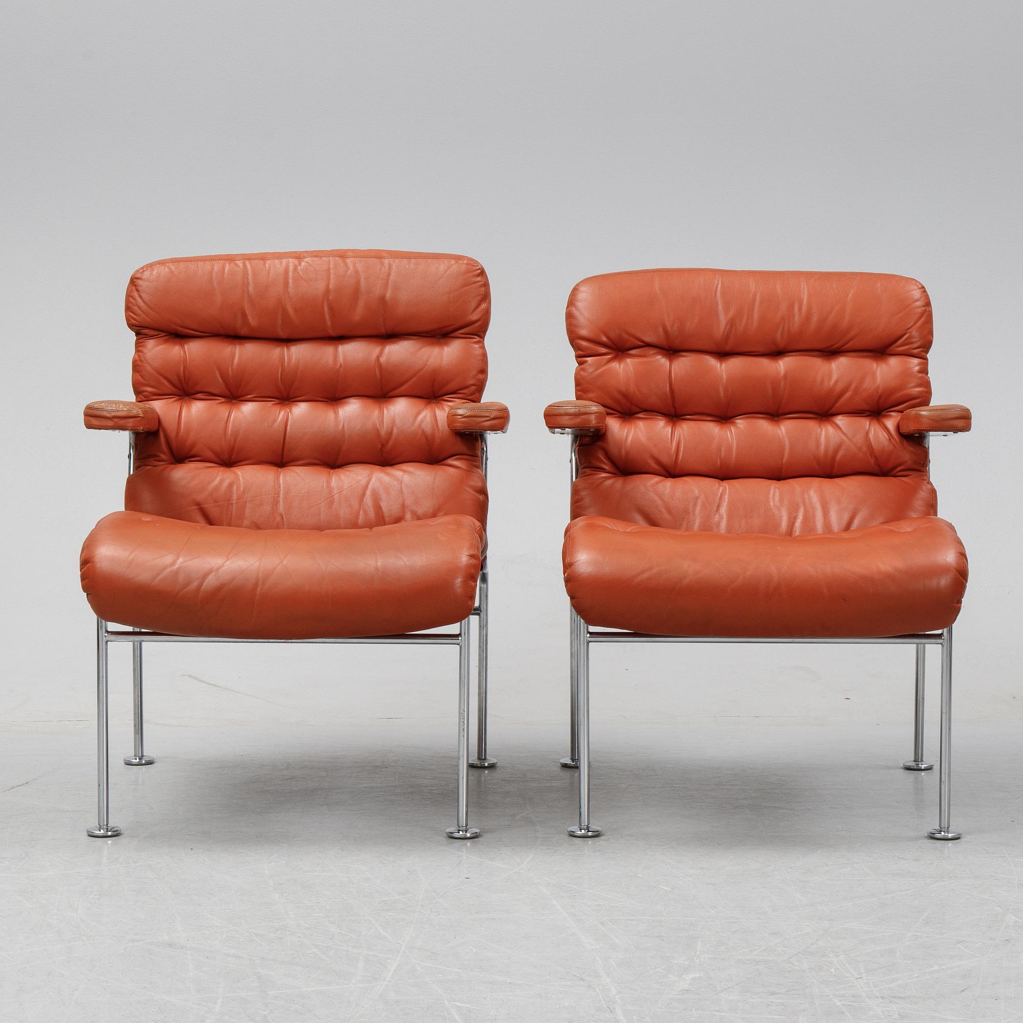 A pair of 'Birgitta' easy chairs by Bruno Mathsson for Dux. Second half of the 20th century.