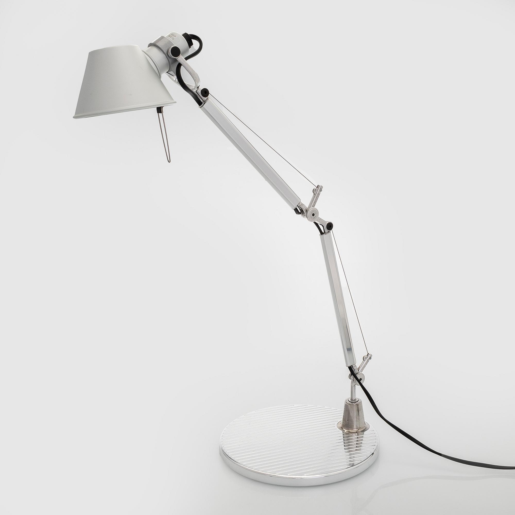 Michele De Lucchi & Giancarlo Fassina, a table lamp 'Tolomeo' Artemide Italy.