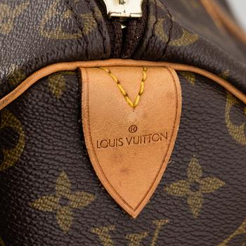 LOUIS VUITTON, A monogram canvas 'Keepall 50'.