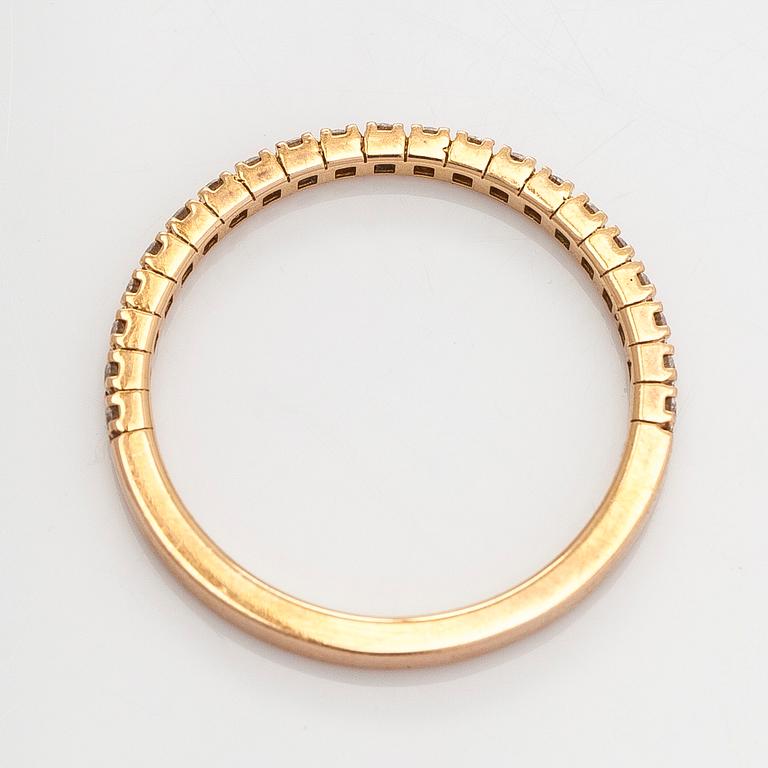 Bulgari, sormus, puoliallianssi, 18K kultaa ja timantteja.