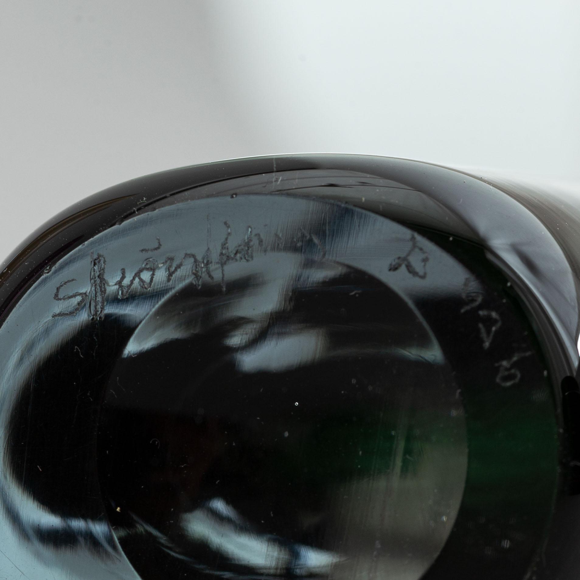 Gunnar Nylund & Asta Strömberg, a set of 9 vases for Strömbergshyttan.