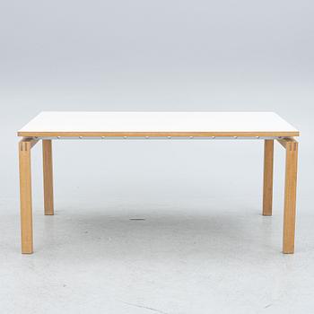 Strand & Hvass, matbord "CH700", Carl Hansen & Søn, Danmark.
