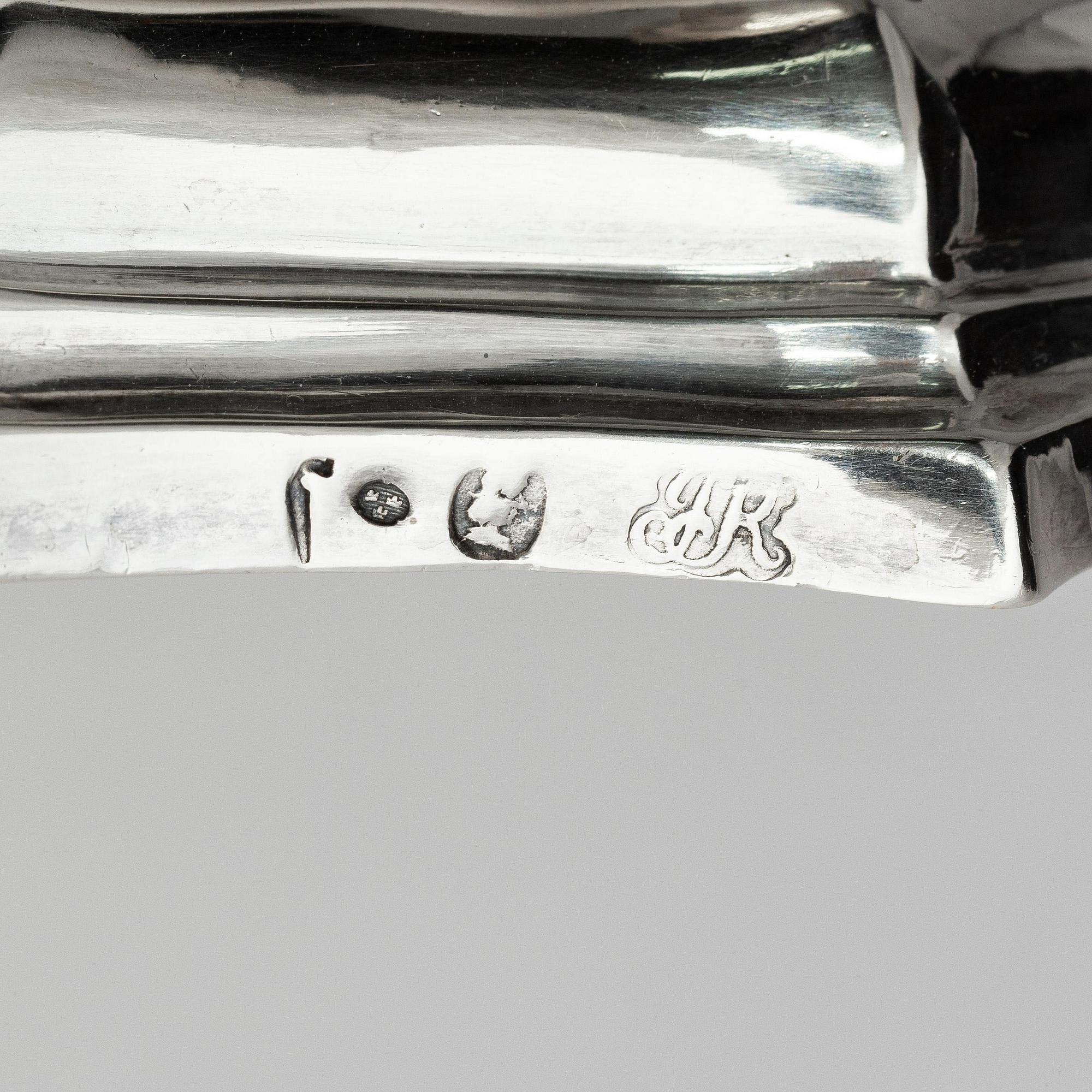 Jonas Thomasson Ronander, ljusstakar, ett par, silver, Stockholm 1754. Senbarock.