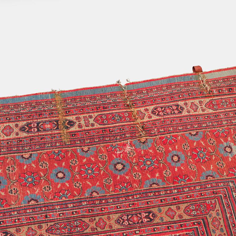 Matta, antik Doroshk, nordöstra Persien, ca 490 x 353 cm.