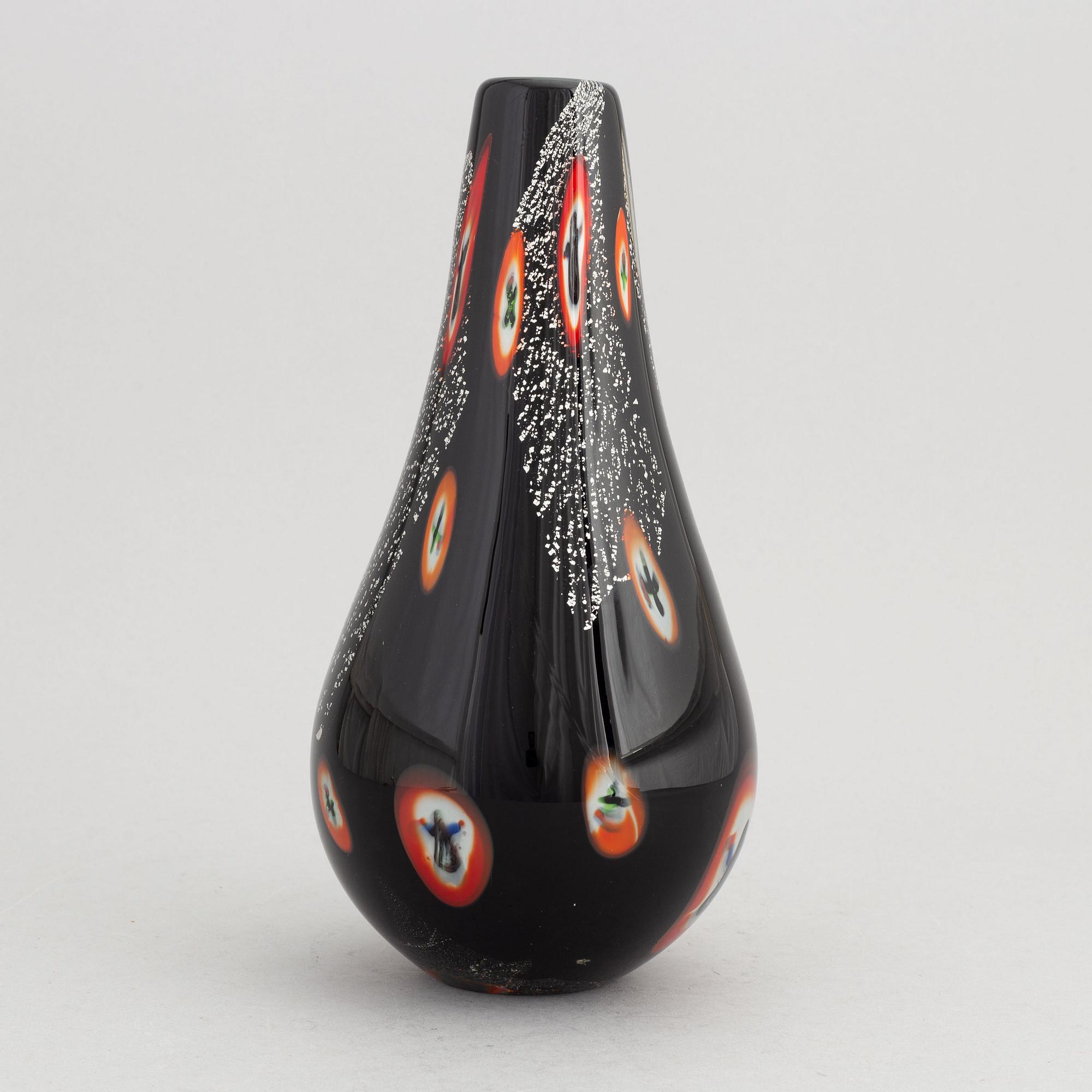 A black pear-shaped glass vase, possibly designed by Alfredo Barbini, Murano, Italy.