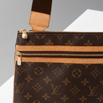 VÄSKA, Louis Vuitton, "Pochette Messenger Bag".
