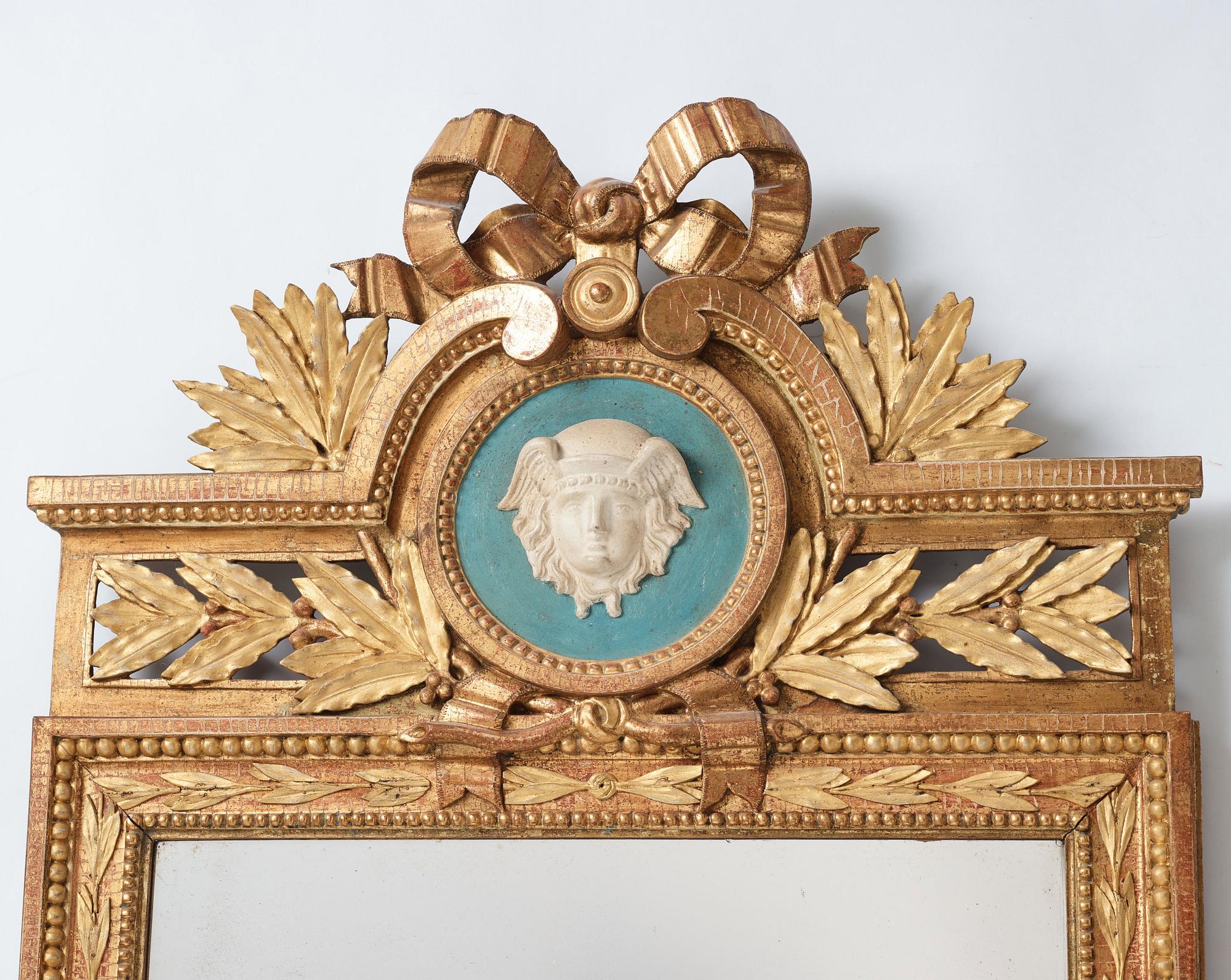 Spegel, tillskriven Pehr Ljung (1743-1819), bildhuggare i Stockholm, Gustaviansk.