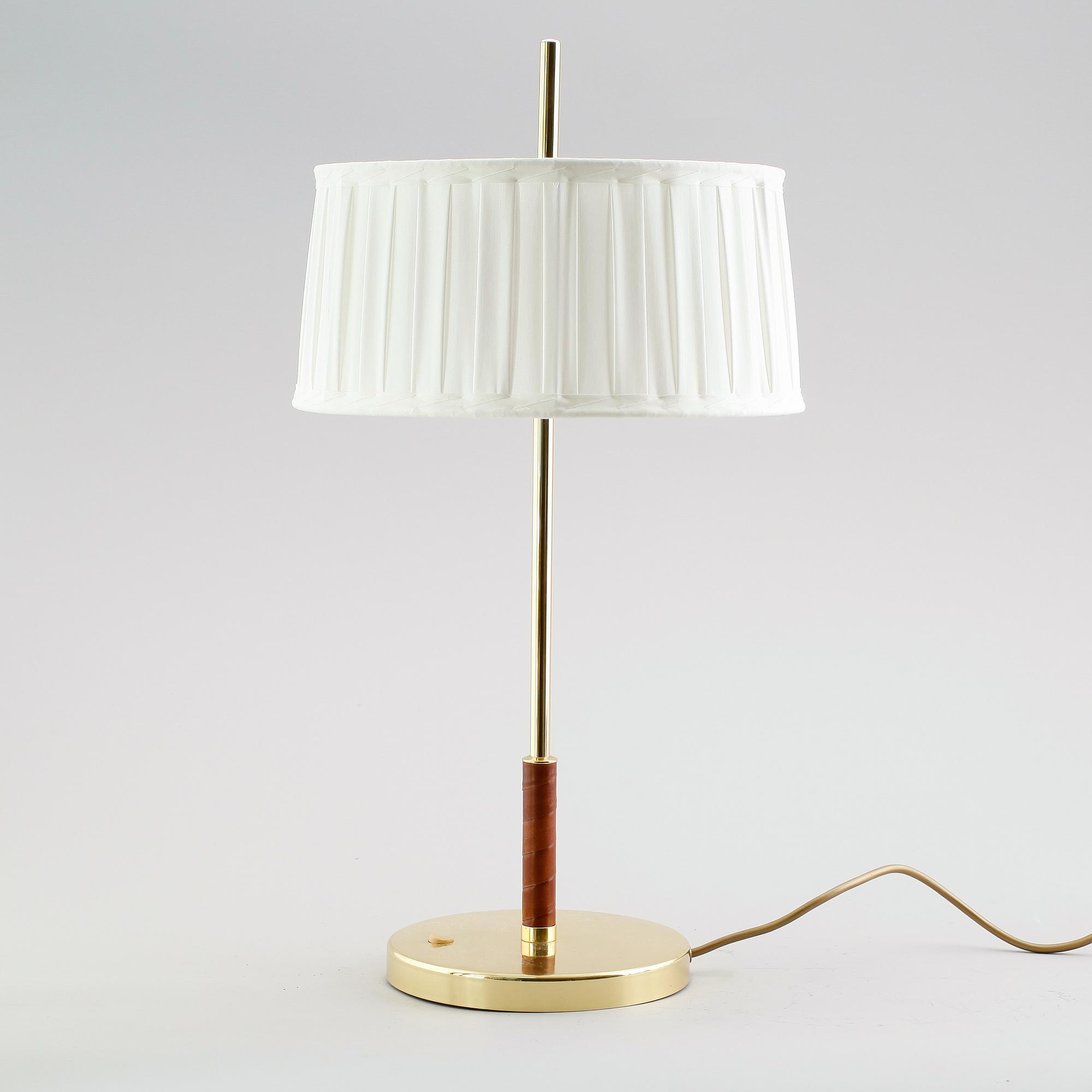 BORDSLAMPA, 1900-talets andra hälft.