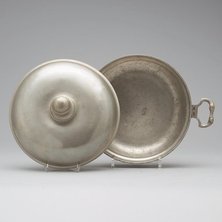 A pewter tureen with cover by S Weigang 1795.