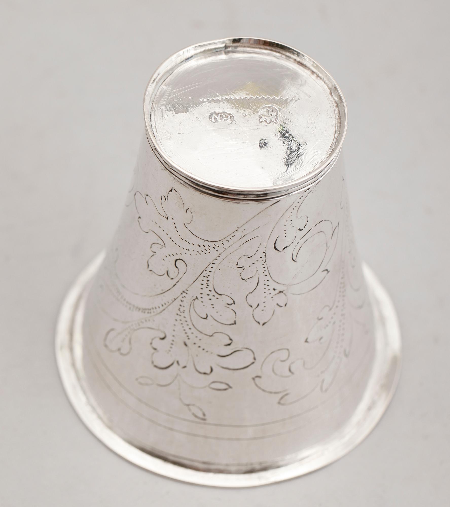 BÄGARE, silver, Henrik Nourin, Norrköping 1730-1774. Vikt ca 58 g.