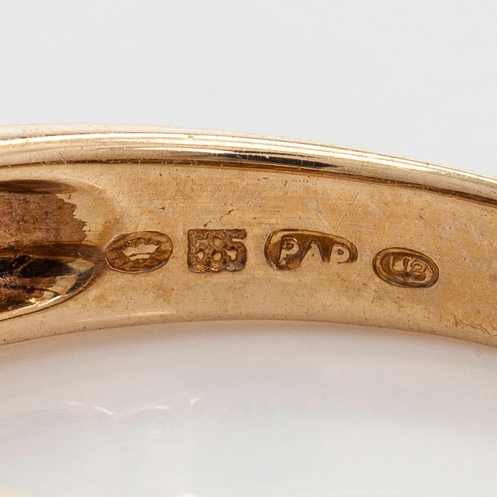 Ring, brilliant cut diamonds, 14K gold.