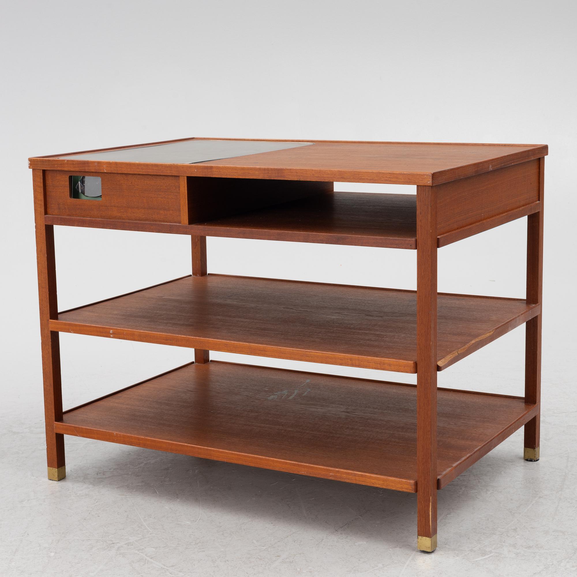 Josef Frank, serveringsvagn, modell 2177, Firma Svenskt Tenn.