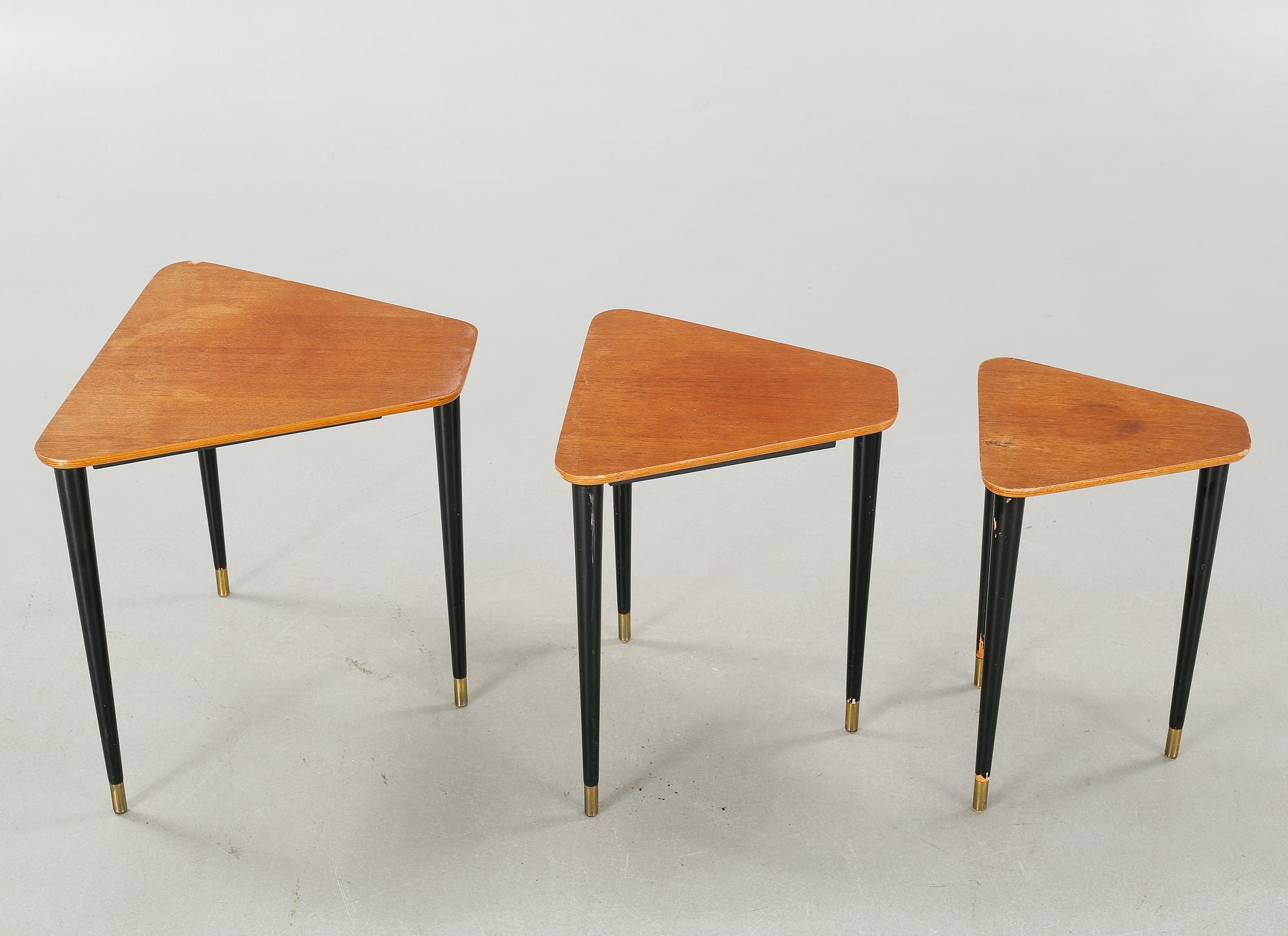 A 1950s nest of tables, three pcs.