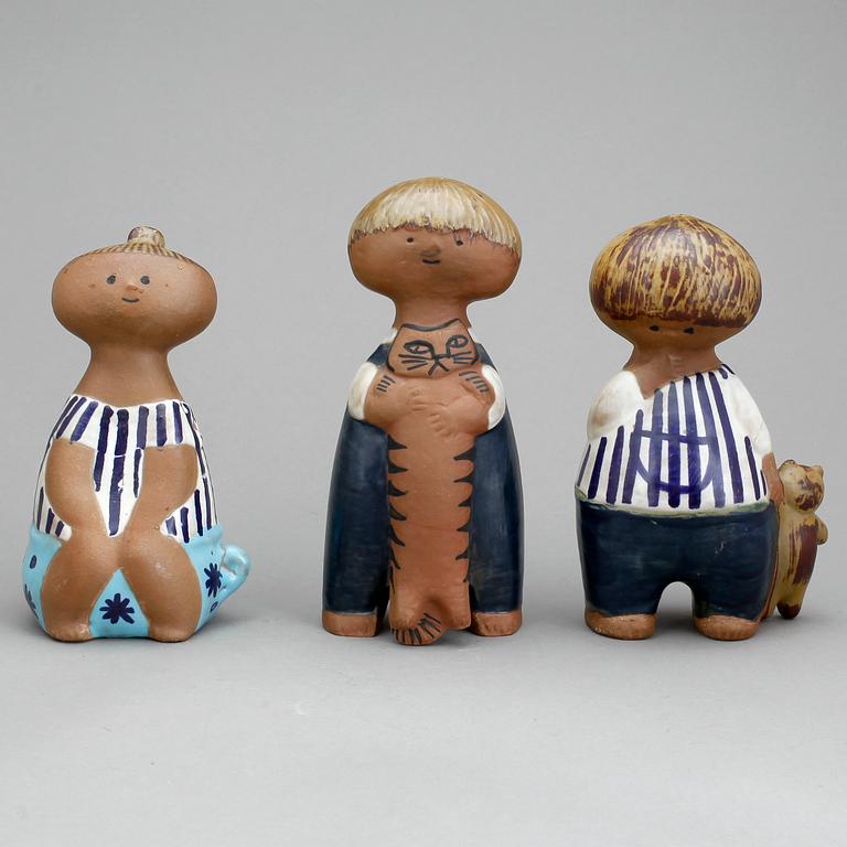 FIGURINER, 3 st, stengods, Lisa Larson, Gustavsberg, 1900-talets andra hälft.