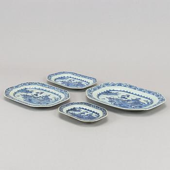 A part blue and white dinner service, Qing dynasty, Qianlong (1736-95).