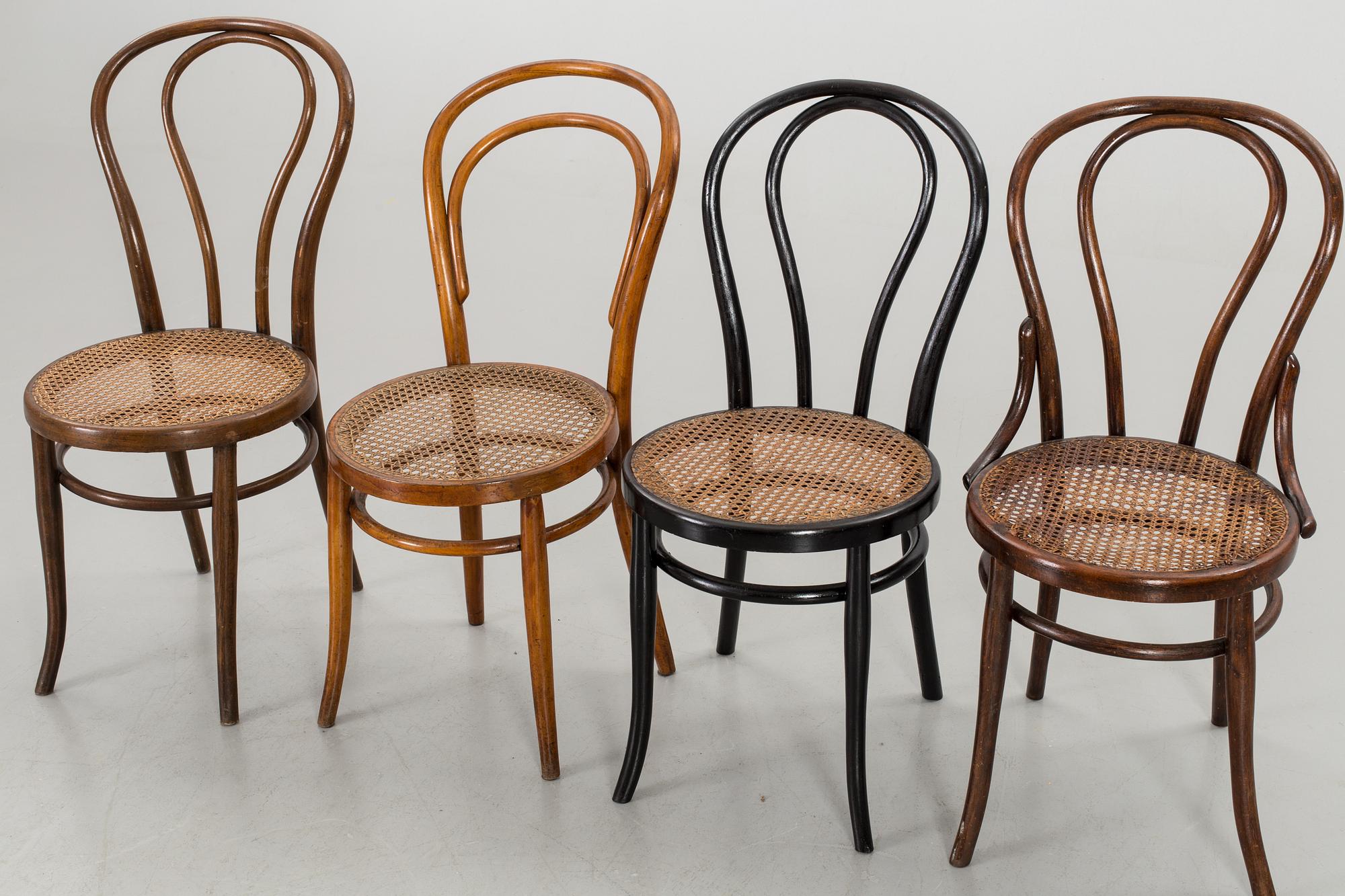 A SET OF 4 SIMILAR THONET CHAIRS.